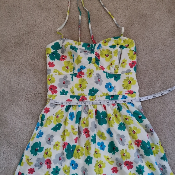 AEO floral sundress - Picture 3 of 8